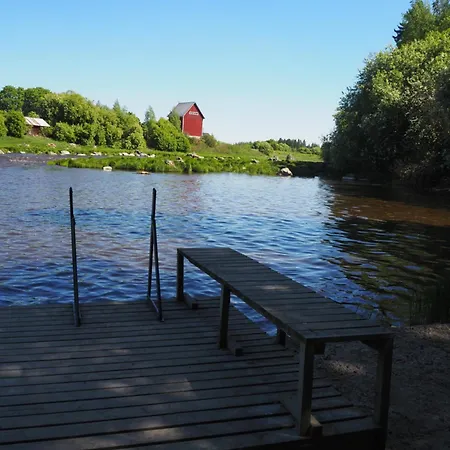 Laensi-suomen Opisto * Huittinen