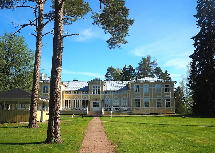 Laensi-suomen Opisto 公寓 *